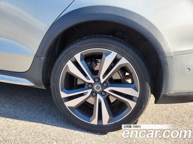 Volvo V60 Cross Country (II) T5 Pro AWD 2020 — фото 5