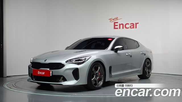 Kia Stinger 3.3 Turbo 2WD GT