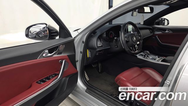 Kia Stinger 3.3 Turbo 2WD GT 2018 — фото 10