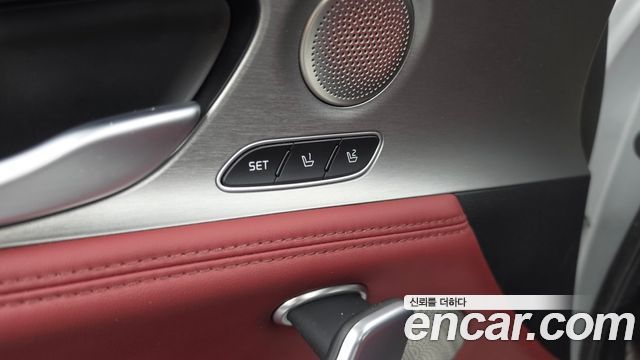 Kia Stinger 3.3 Turbo 2WD GT 2018 — фото 33