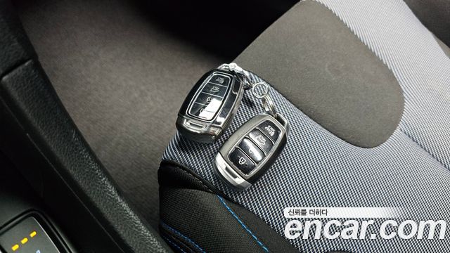 Hyundai Veloster (JS) 1.4 Turbo Modern 2018 — фото 15