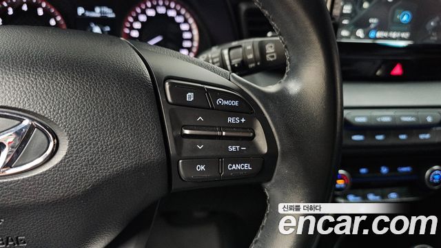 Hyundai Veloster (JS) 1.4 Turbo Modern 2018 — фото 16