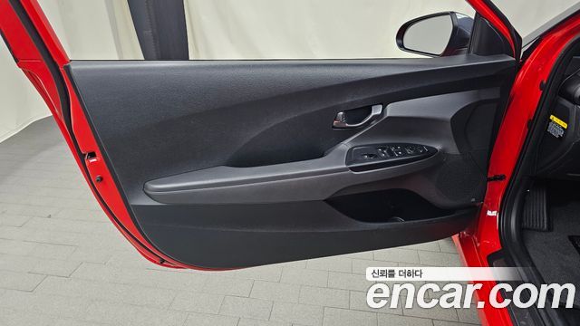 Hyundai Veloster (JS) 1.4 Turbo Modern 2018 — фото 19