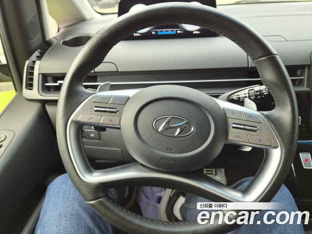 Hyundai Staria 4WD Lounge 9-Seater Prestige 2023 — фото 10