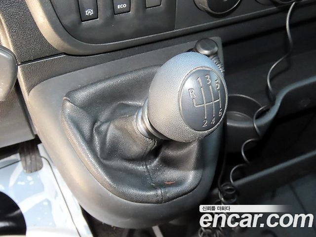Renault Korea Master 2.3 Van L 2019 — фото 10