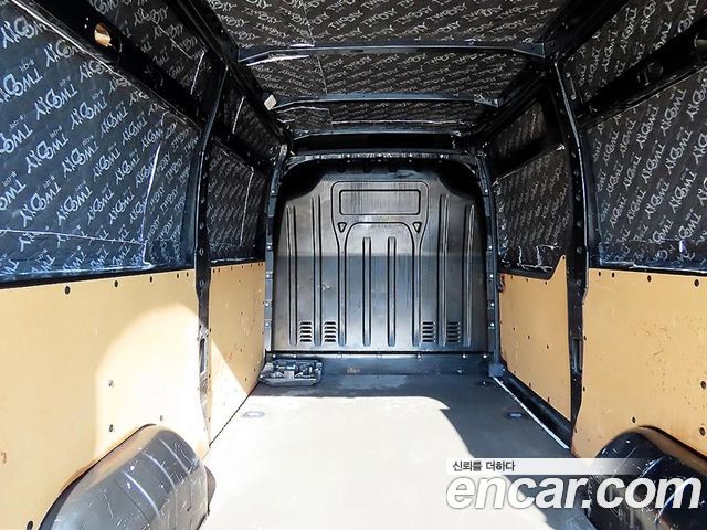 Renault Korea Master 2.3 Van L 2019 — фото 21