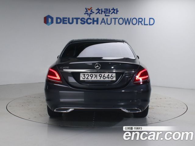 Mercedes-Benz C-Class (W205) C200 Avantgarde 2020 — фото 4