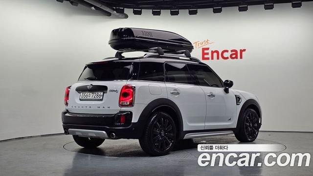 MINI Cooper S Countryman ALL4 2nd 2020 — фото 2