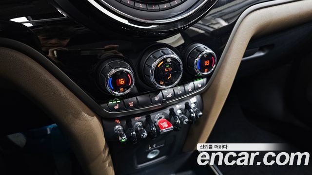 MINI Cooper S Countryman ALL4 2nd 2020 — фото 30