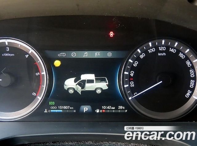 KG Mobility (SsangYong) Rexton Sports Khan Diesel 2.2 4WD Dynamic Edition (5-Link) 2021 — фото 9