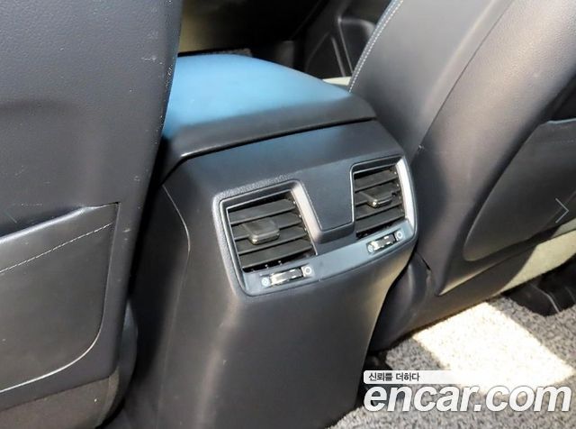 KG Mobility (SsangYong) Rexton Sports Khan Diesel 2.2 4WD Dynamic Edition (5-Link) 2021 — фото 21