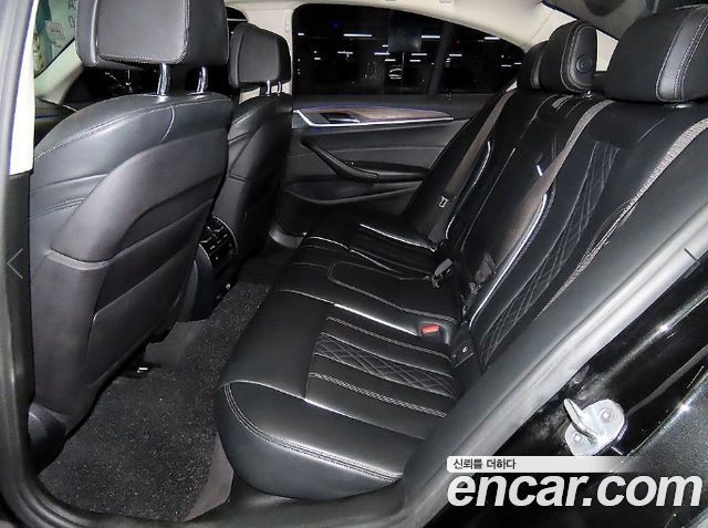 BMW 5 Series (G30) 530i Luxury Plus 2019 — фото 7