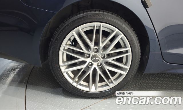 Genesis G70 2.0T AWD Elite 2019 — фото 5