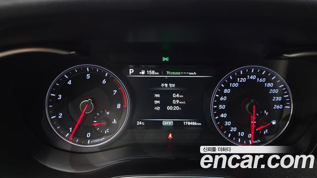 Genesis G70 2.0T AWD Elite 2019 — фото 8