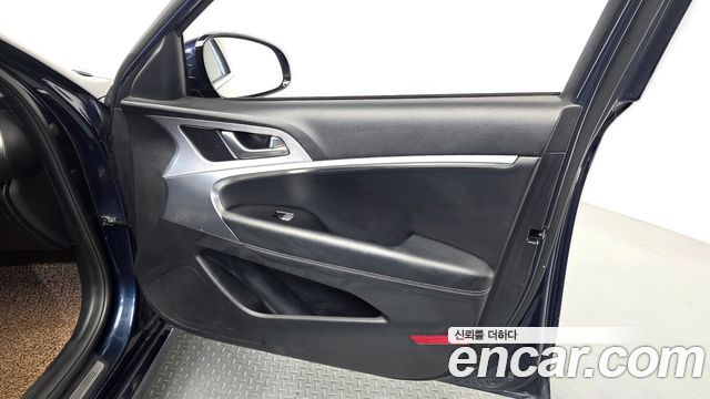 Genesis G70 2.0T AWD Elite 2019 — фото 24