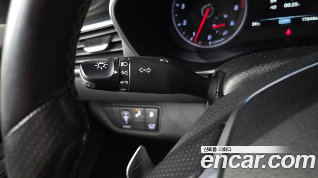 Genesis G70 2.0T AWD Elite 2019 — фото 27