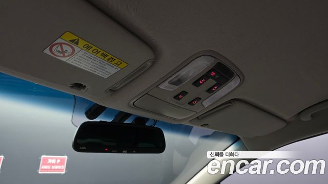 Kia Carnival 9-seater Prestige 2018 — фото 17