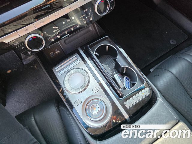Genesis G80 (RG3) Gasoline 2.5 Turbo 2WD 2022 — фото 19