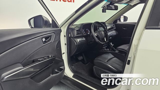 KG Mobility (SsangYong) Tivoli Air 1.5 A3 2WD 2022 — фото 10