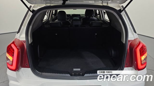 KG Mobility (SsangYong) Tivoli Air 1.5 A3 2WD 2022 — фото 15