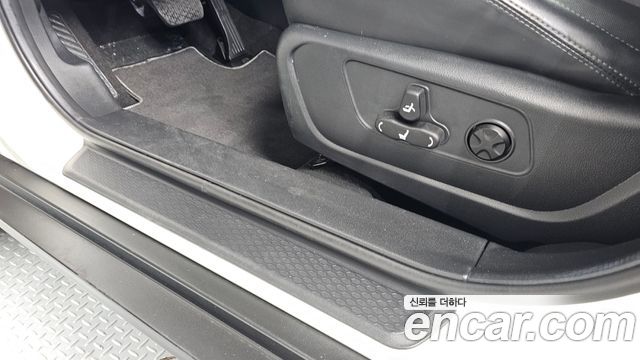 KG Mobility (SsangYong) Tivoli Air 1.5 A3 2WD 2022 — фото 29