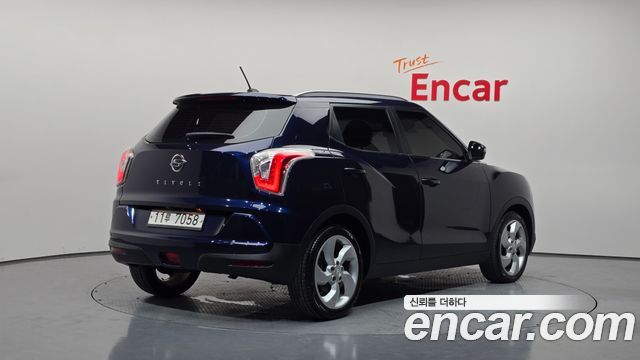 KG Mobility (SsangYong) Tivoli LX 2WD DLX 2015 — фото 2