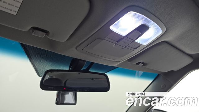 KG Mobility (SsangYong) Tivoli LX 2WD DLX 2015 — фото 15