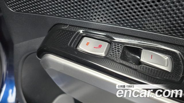 KG Mobility (SsangYong) Tivoli LX 2WD DLX 2015 — фото 18