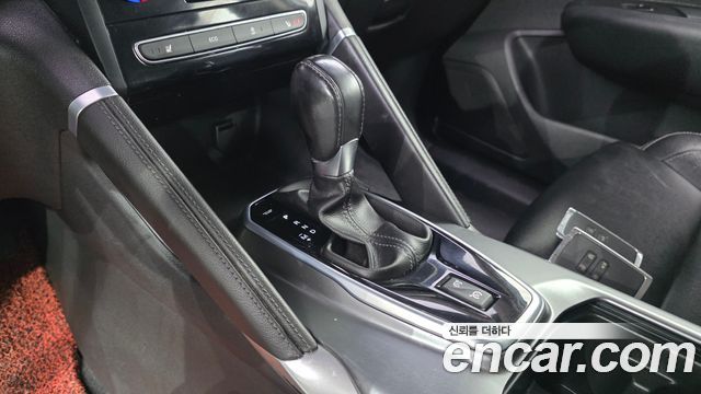 Renault Korea QM6 Diesel 4WD LE 2017 — фото 9