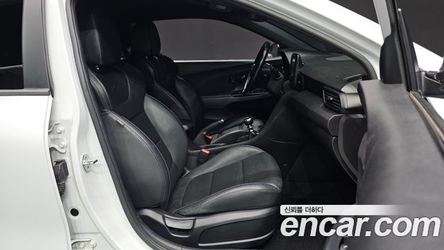 Hyundai Veloster (JS) 2.0 N 2019 — фото 26