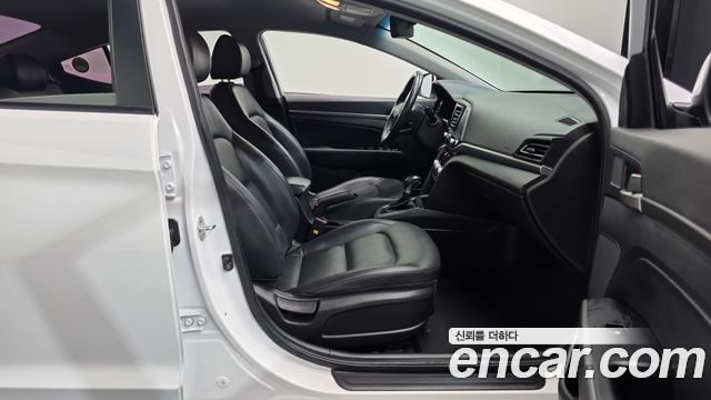 Hyundai Avante (AD) 1.6 Smart 2020 — фото 11