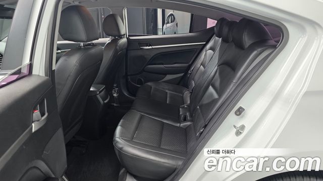 Hyundai Avante (AD) 1.6 Smart 2020 — фото 12