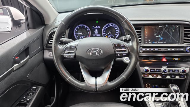 Hyundai Avante (AD) 1.6 Smart 2020 — фото 13