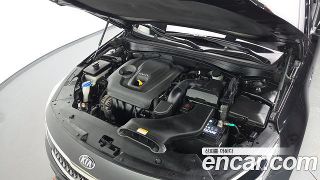 Kia K5 (II) 2.0 Prestige 2019 — фото 6