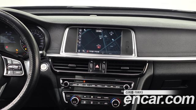 Kia K5 (II) 2.0 Prestige 2019 — фото 14