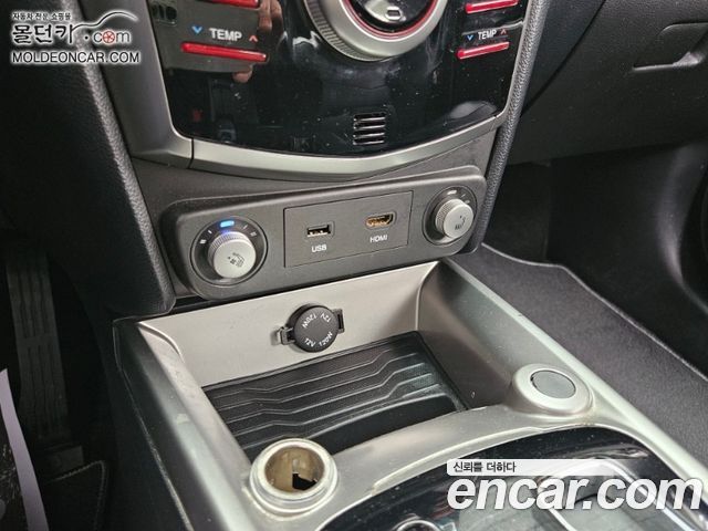 KG Mobility (SsangYong) Tivoli LX 2WD DLX 2016 — фото 15