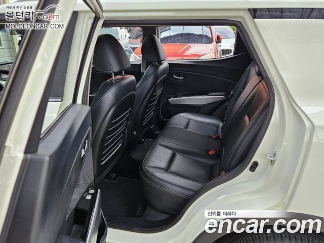 KG Mobility (SsangYong) Tivoli LX 2WD DLX 2016 — фото 20