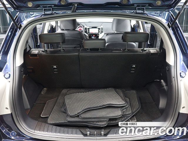 KG Mobility (SsangYong) Tivoli VX 2WD 2017 — фото 5