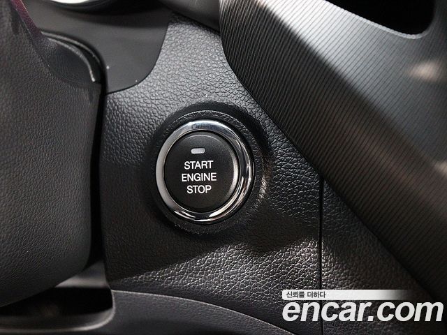 KG Mobility (SsangYong) Tivoli VX 2WD 2017 — фото 9