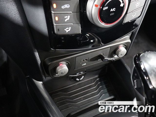 KG Mobility (SsangYong) Tivoli VX 2WD 2017 — фото 10