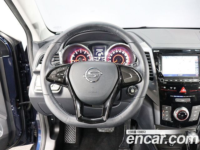 KG Mobility (SsangYong) Tivoli VX 2WD 2017 — фото 20