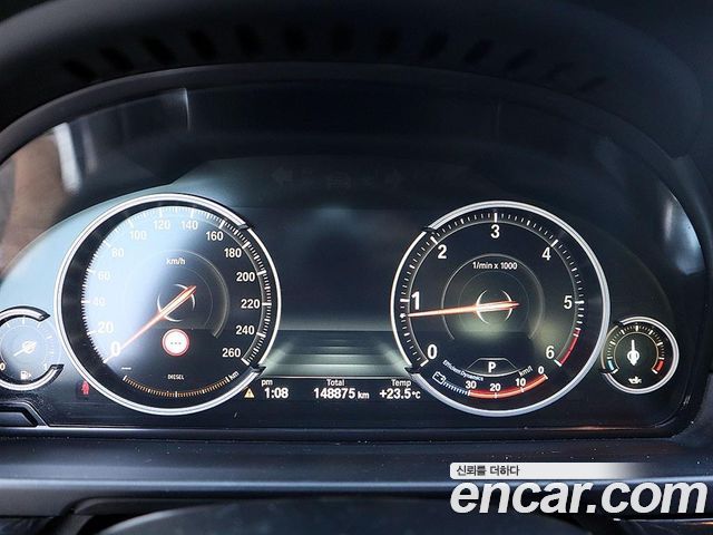 BMW 5 Series (F10) 520d xDrive 2014 — фото 9