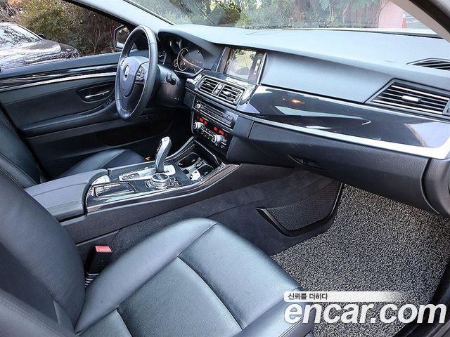 BMW 5 Series (F10) 520d xDrive 2014 — фото 17