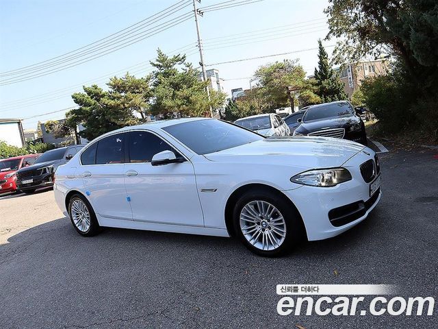BMW 5 Series (F10) 520d xDrive 2014 — фото 24