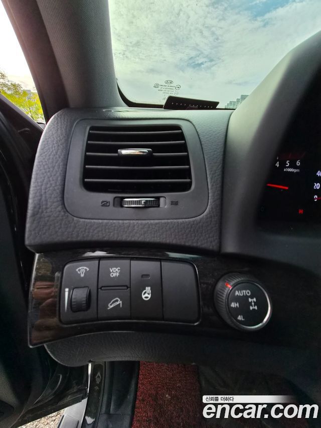 Kia Mohave 4WD QV 300 2014 — фото 17