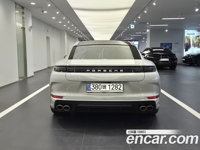Porsche Panamera (976) 2.9 AWD E-Hybrid 2025 — фото 3