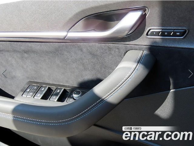 Renault Korea Grand Koleos 1.5 E-TECH Esprit Alphine 2WD 2025 — фото 16