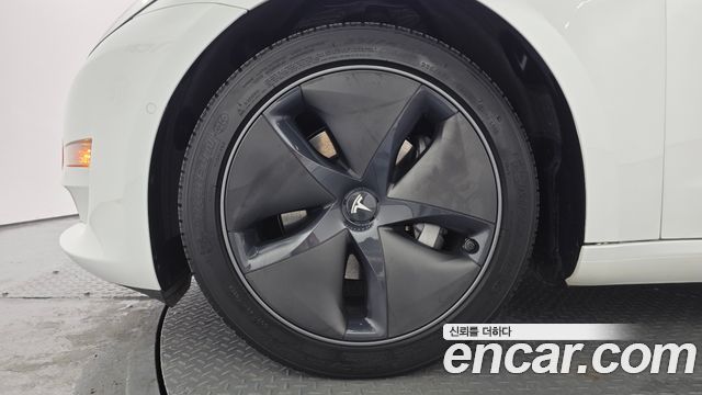 Tesla Model 3 Long Range AWD 2020 — фото 5