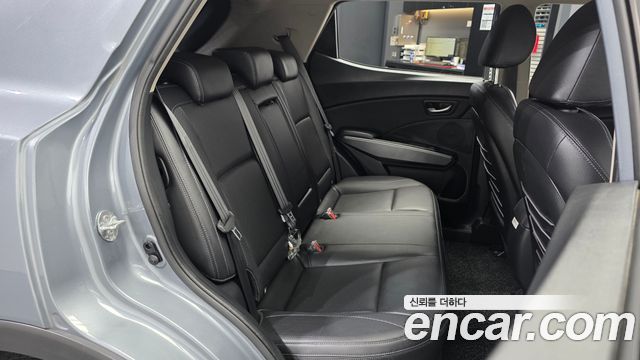 KG Mobility (SsangYong) Very New Tivoli Gasoline 1.5 2WD V3 2021 — фото 12