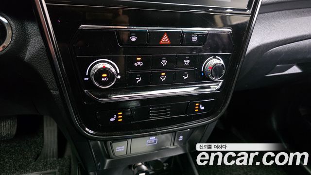 KG Mobility (SsangYong) Very New Tivoli Gasoline 1.5 2WD V3 2021 — фото 16